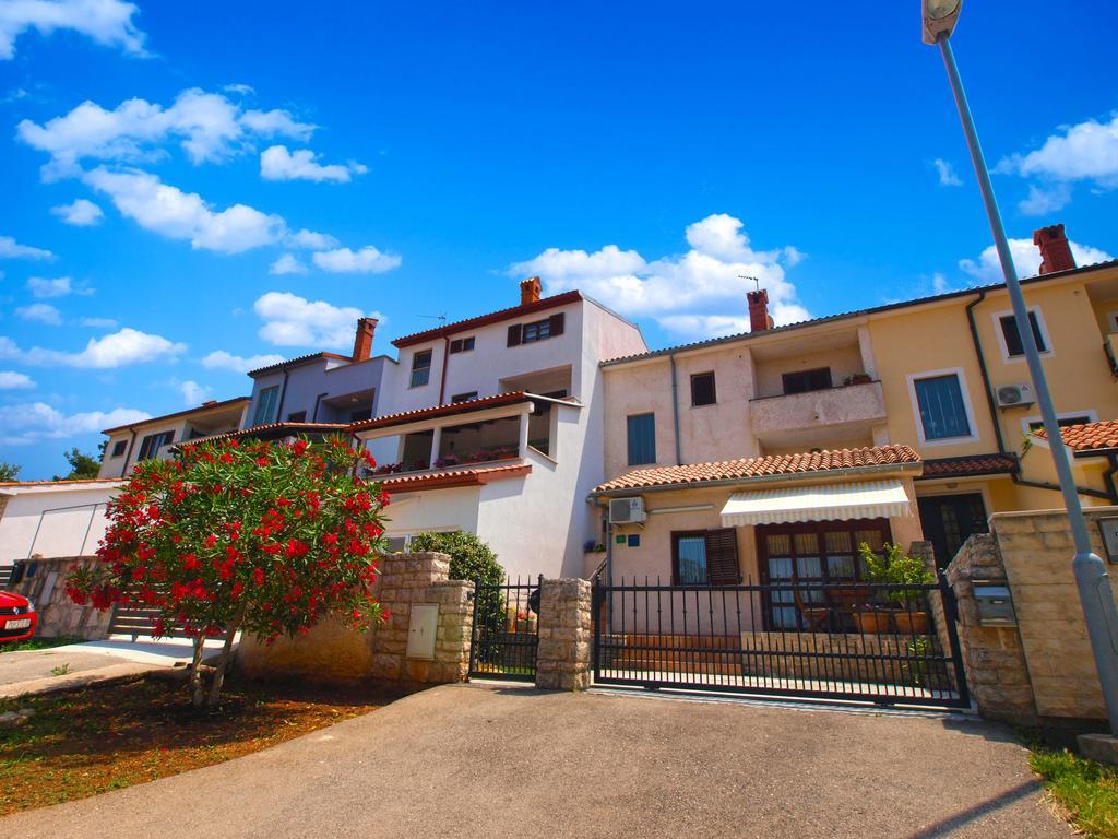 Apartment Puzar 389 Pula Exterior foto